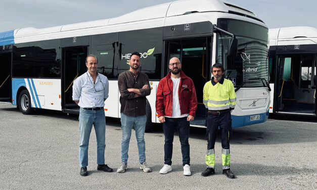 El Puerto refuerza su transporte urbano con autobuses híbridos en plena Feria y verano