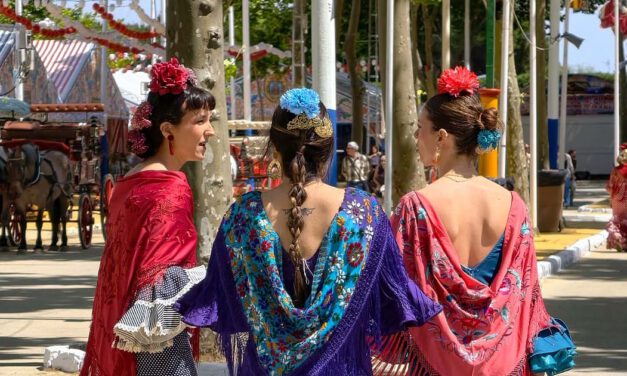 La Feria arranca con ambiente desde la tarde en el Real