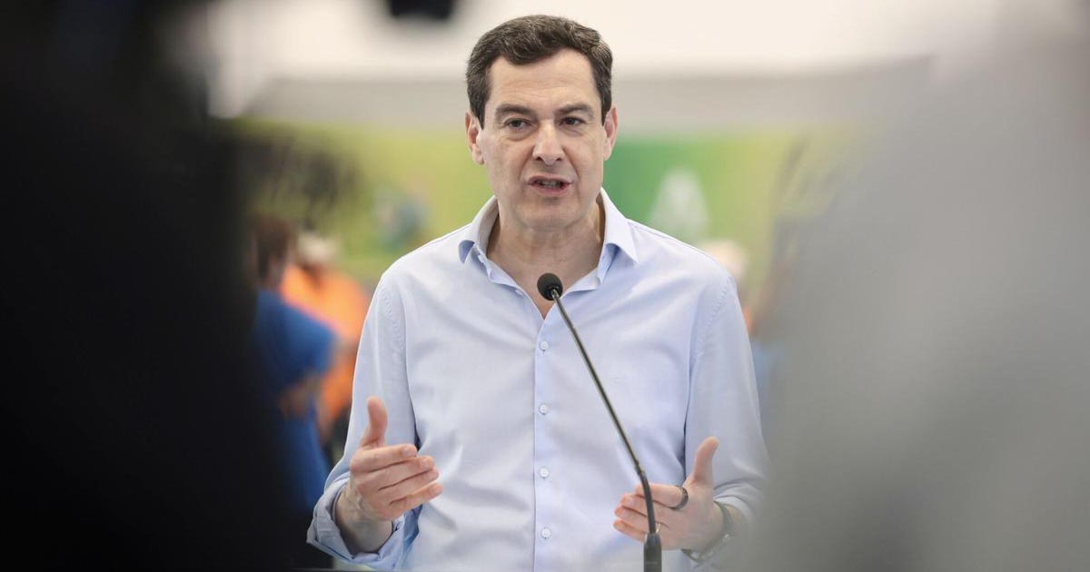 Juanma Moreno sitúa en El Puerto el foco de su campaña con un mensaje claro: gobernar sin pactos