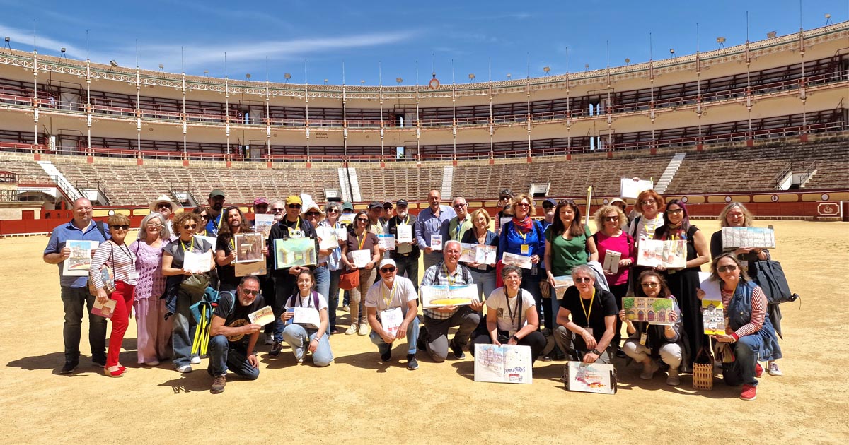 La Plaza de Toros se convierte en escenario artístico para los UrbanSketchers Bahía de Cádiz