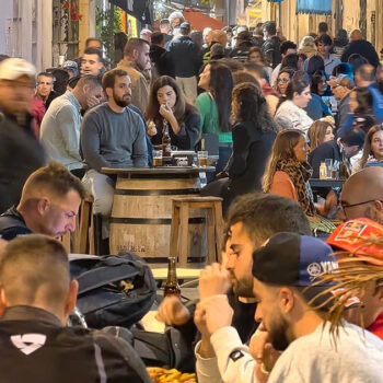 La Motorada bate récord y dispara la hostelería en El Puerto