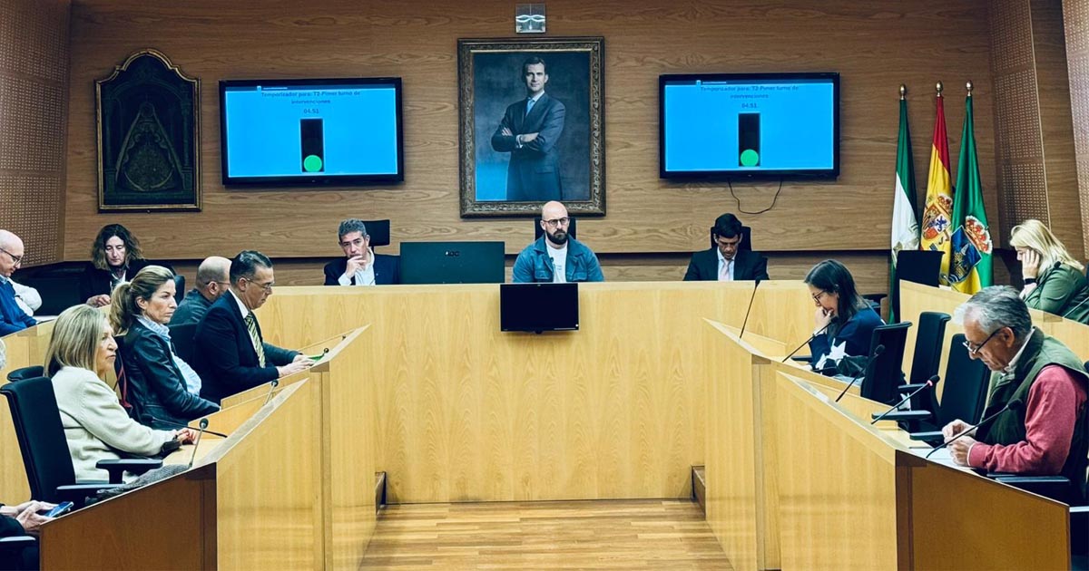 Una modificación de crédito de 4,5 millones refuerza inversiones, ayuda a domicilio y obras en El Puerto