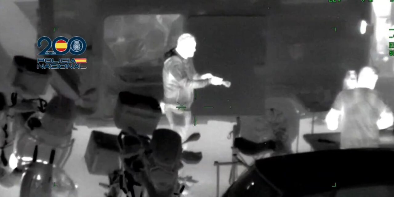 Apunta a un helicóptero de la Policía Nacional en la Motorada de El Puerto y le puede costar hasta 600.000 €