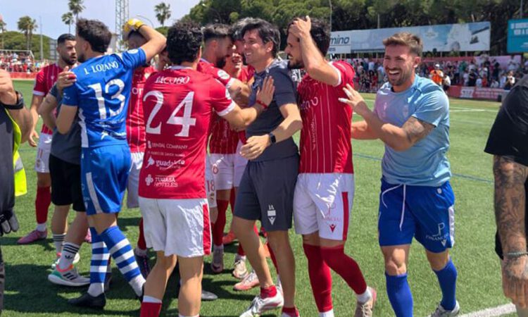 El Racing gana al C.D. Egabrense pero aplaza el ascenso a la última jornada