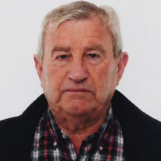 Buscan a un vecino desaparecido tras salir a desayunar y no regresar a casa