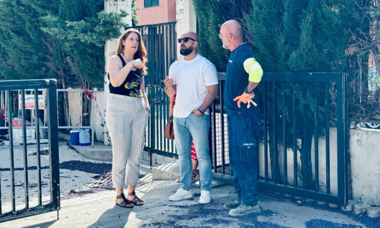 El CEIP Menesteo estrena mejoras de accesibilidad, seguridad y mantenimiento