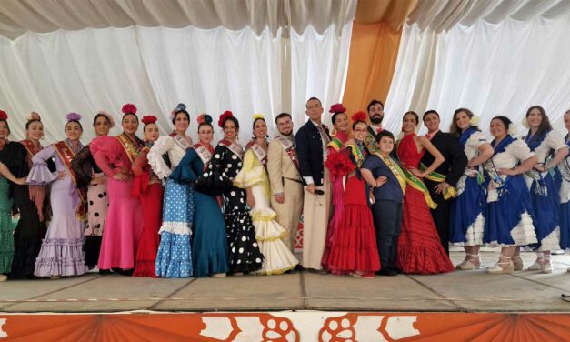 La Feria reúne a representantes de la Bahía en un encuentro de convivencia en la Caseta Municipal