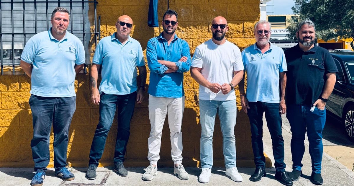PuertoTaxi estrena una nueva sede municipal en la Avenida de Valencia