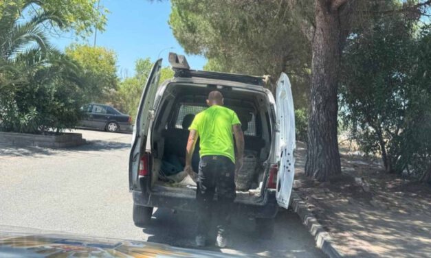 Multan a un vecino de Jerez por arrojar escombros en El Puerto