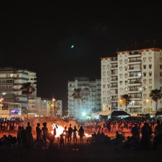 La hoguera de San Juan volverá a encender la noche más mágica en Valdelagrana La hoguera de San Juan volverá a encender la noche más mágica en Valdelagrana