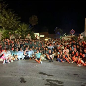 Los trabajadores de los chiringuitos de Puerto Sherry alzan la voz contra el cierre