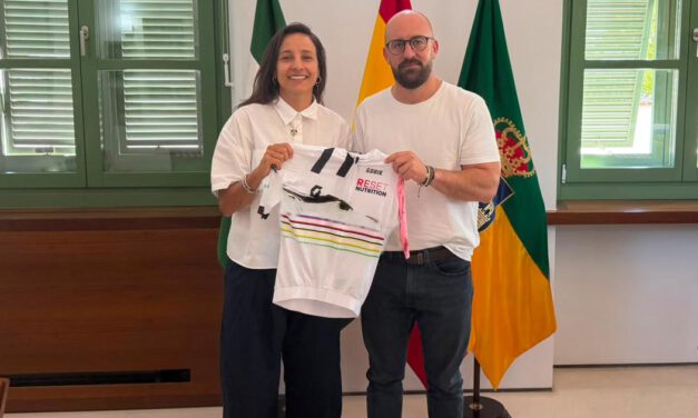Un título mundial de ciclismo sitúa a El Puerto en la élite internacional del mountain bike