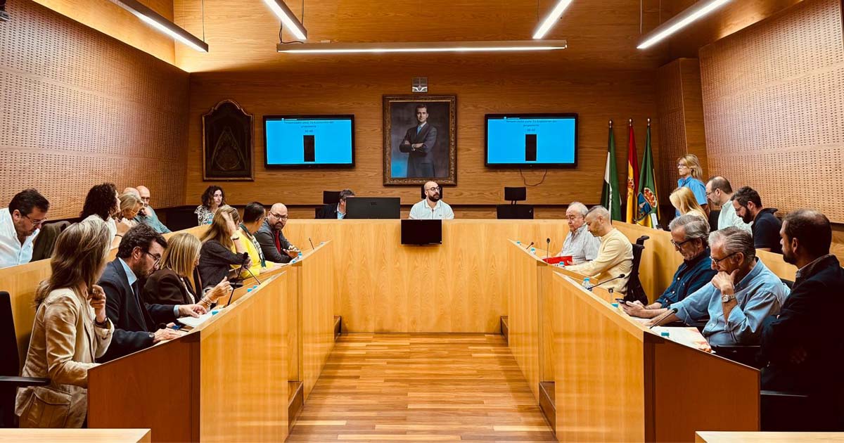 El Puerto eliminará las tasas municipales inferiores a 6 euros para simplificar trámites
