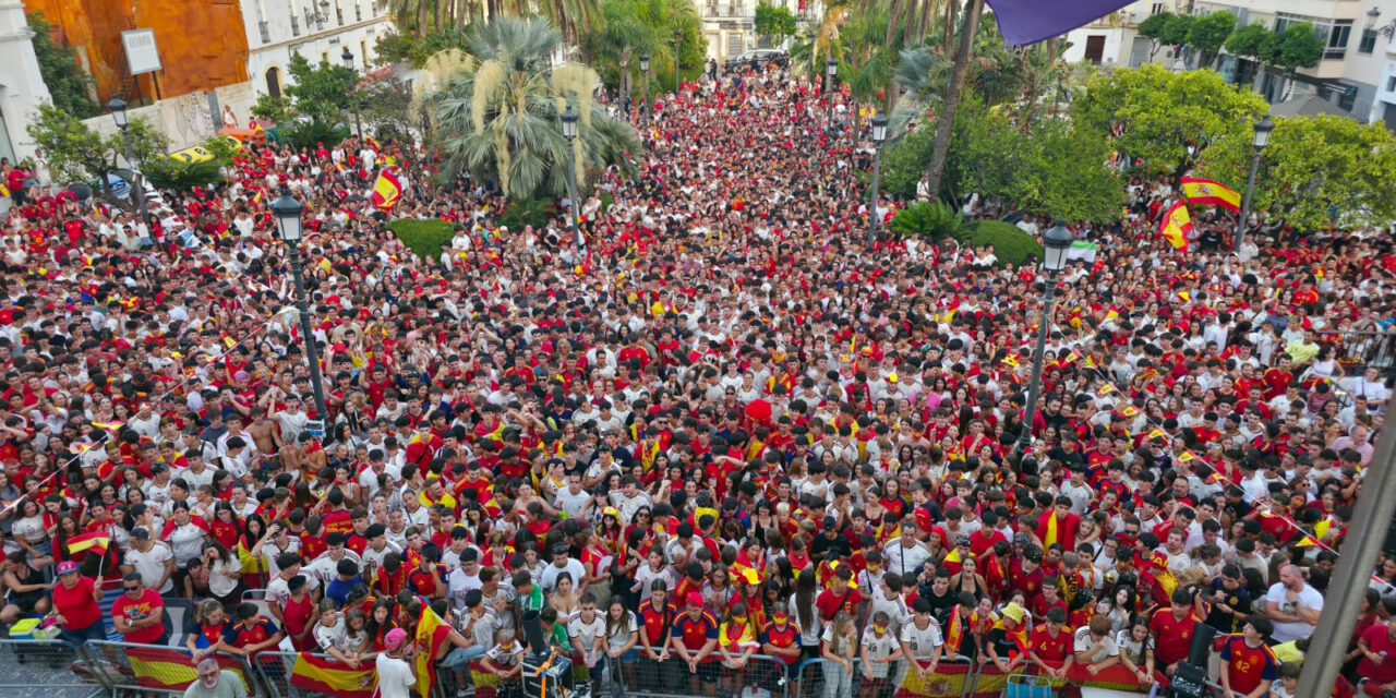 España conquista el Mundial ante Argentina y desata la fiesta en la Plaza Isaac Peral