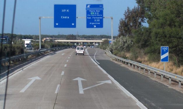 Captado a 212 kilómetros por hora en la AP-4 entre Sevilla y Cádiz