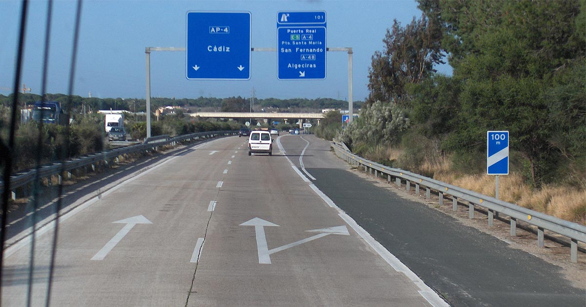 Captado a 212 kilómetros por hora en la AP-4 entre Sevilla y Cádiz