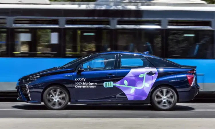 El taxi pide control municipal ante la llegada de Cabify a El Puerto