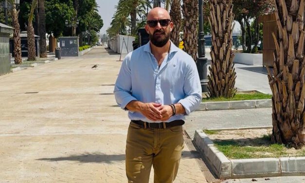 El centro de El Puerto ganará nuevos árboles y el Parque Calderón completará su paseo de palmeras