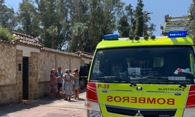 Una barbacoa descontrolada provoca un incendio en una vivienda de El Puerto
