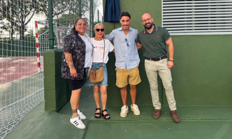 El Puerto inaugura la Pista Deportiva Iza Carcelén en homenaje a una de las grandes figuras del fútbol portuense