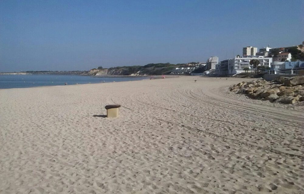Apemsa descarta fallos en la depuradora tras el cierre al baño de Fuentebravía y El Aculadero