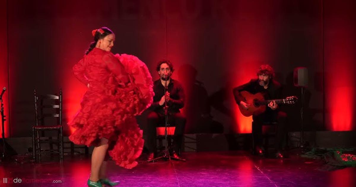 Flamenco en El Puerto: Elena Arias baila en Amigos del Chumi