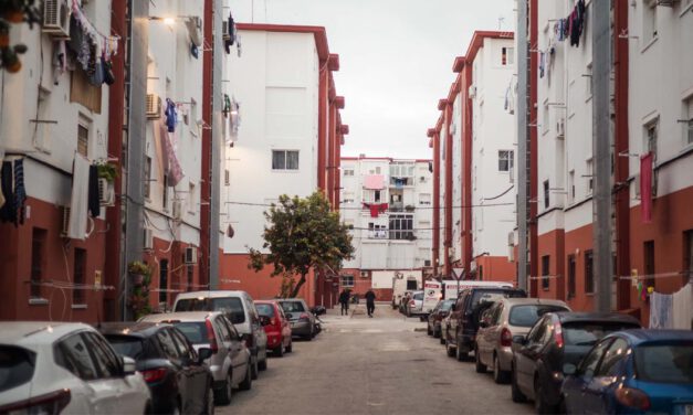 Cae un ‘narcopiso’ con tres puertas de seguridad en Los Milagros, en El Puerto