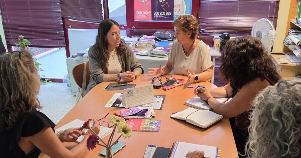 Motomami’s Club crea en El Puerto una red contra la soledad no deseada entre mujeres LBT