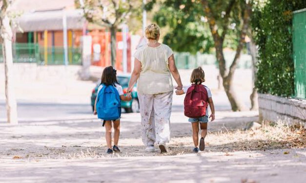 El PSOE propone un plan de conciliación con ludotecas, apoyo escolar y mejoras educativas en El Puerto