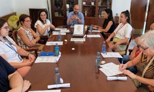 La estrategia ERACIS acerca sus recursos de empleo e inclusión social a las asociaciones vecinales