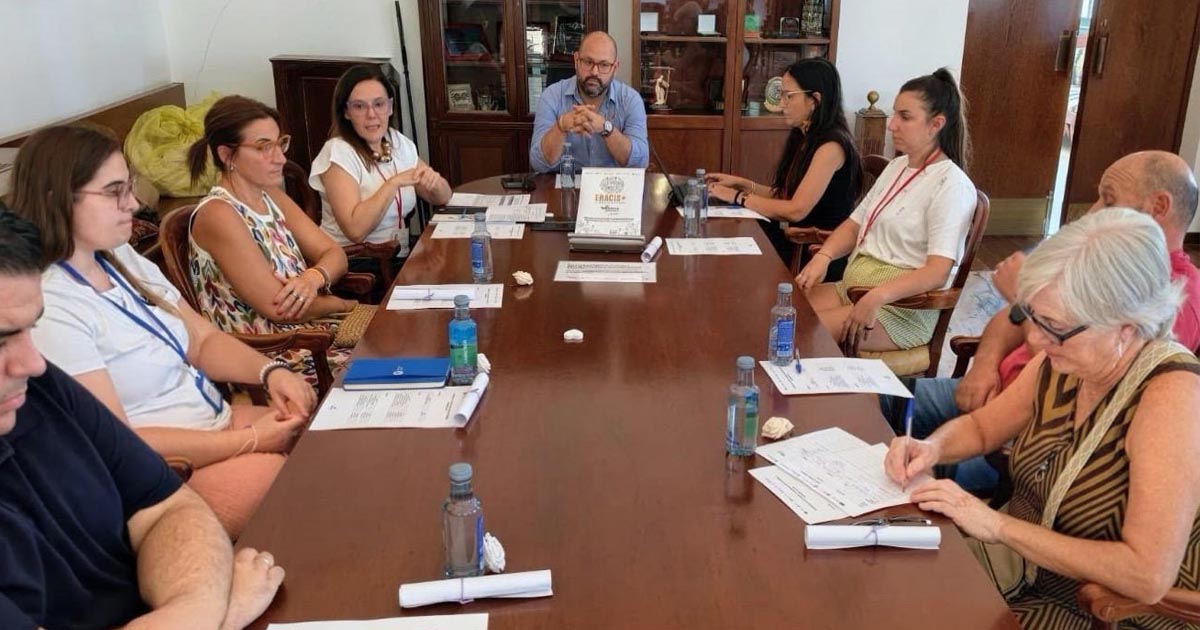 La estrategia ERACIS acerca sus recursos de empleo e inclusión social a las asociaciones vecinales
