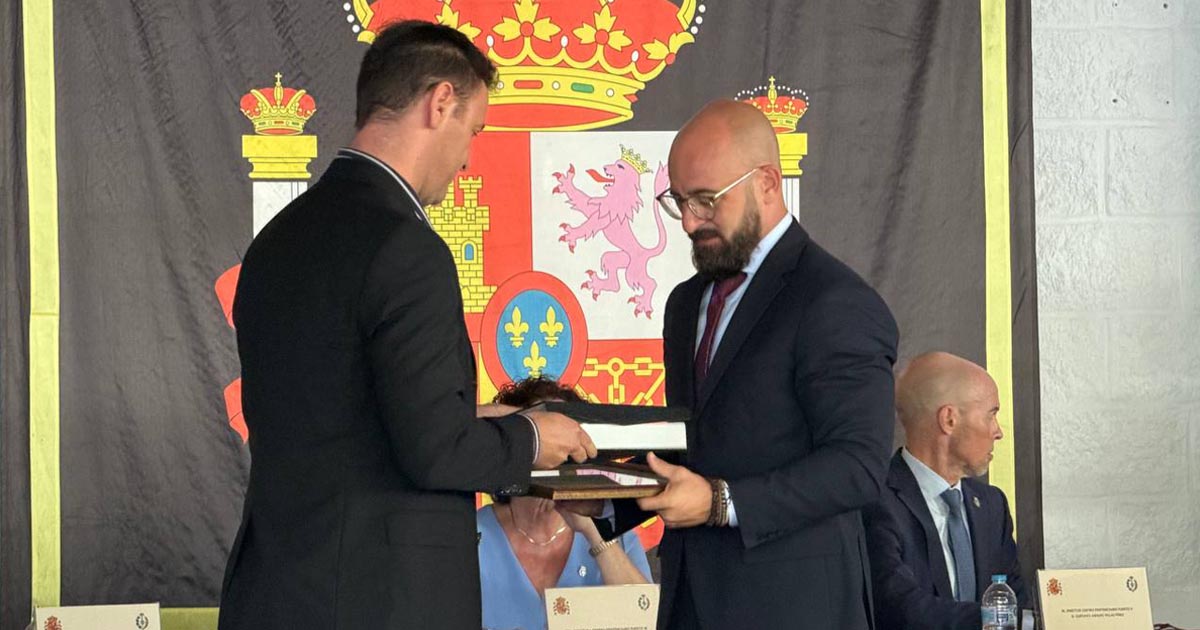 La Merced reconoce en El Puerto la labor de los profesionales de sus tres centros penitenciarios