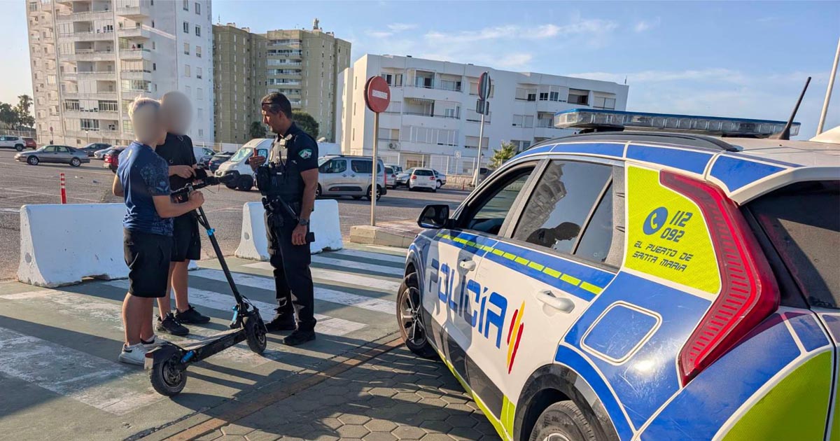 El Puerto regulará los patinetes eléctricos con casco, seguro obligatorio y multas de hasta 1.000 euros