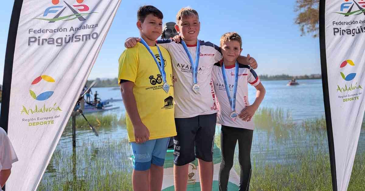 El Náutico de El Puerto vuelve al podio andaluz de promoción 20 años después con 16 medallas
