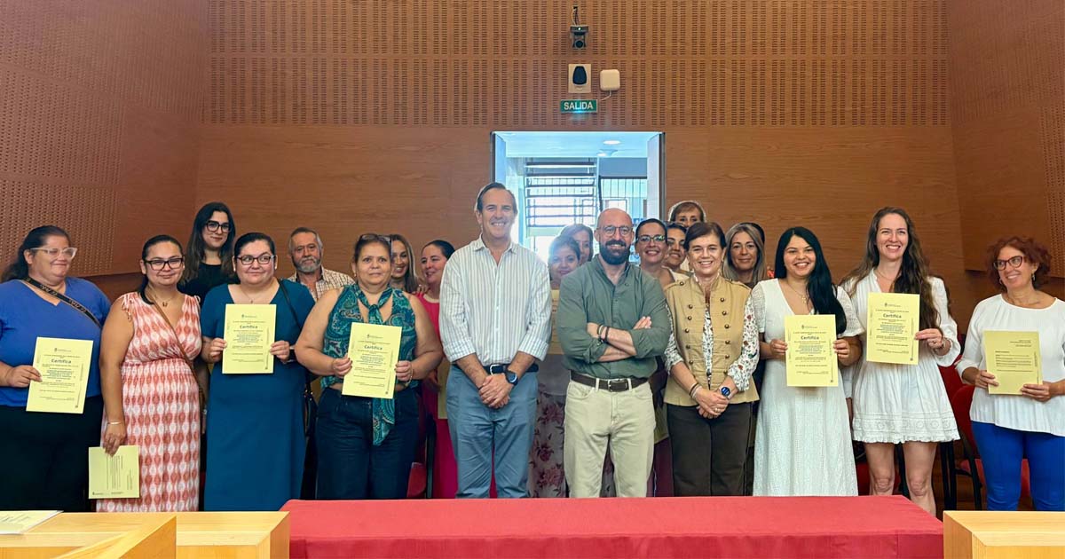 27 alumnos completan su formación sociosanitaria y podrán acceder a la bolsa de Ayuda a Domicilio