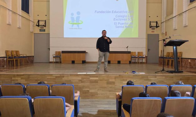 Alumnos de Las Esclavas aprenden a cuidarse entre iguales para que nadie se sienta solo