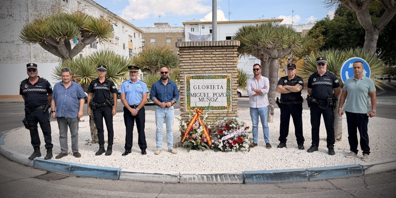 El Puerto homenajea a su Policía Local y recuerda al agente Sergio Alejo
