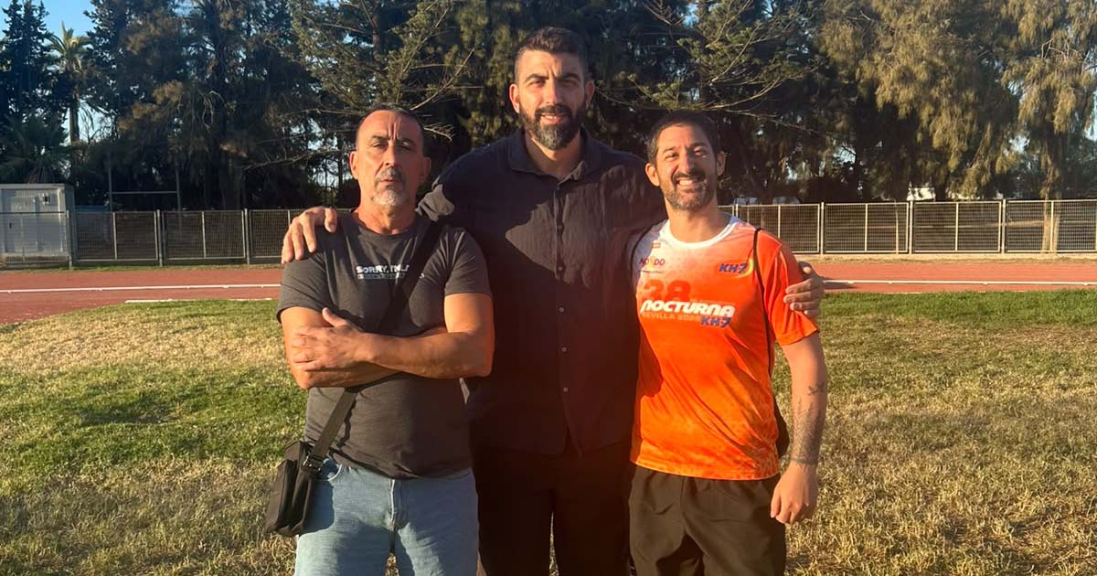 El atletismo busca encaje ante la renovación del césped de las instalaciones municipales