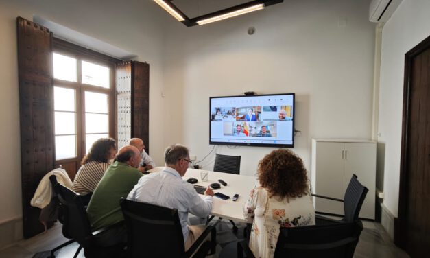 El Puerto Global moderniza su gestión y aprueba la nueva programación de Radio Puerto