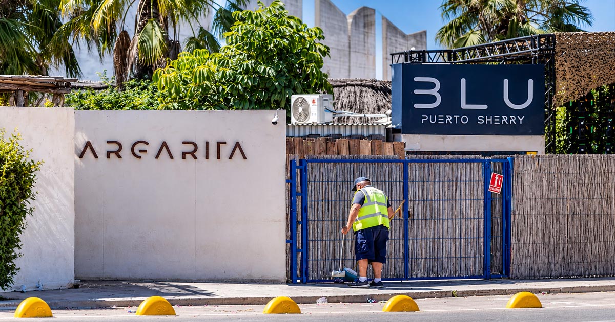 Los chiringuitos aseguran que desmontan desde verano pese al ultimátum de demolición