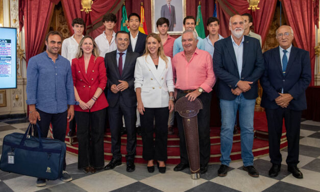 La Gallosina recibe nuevo material taurino para reforzar la formación de sus alumnos