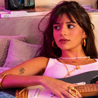 De unas primeras maquetas a “Cuenta 3”: Natalia León comienza a escribir su propia historia musical natalia 2 fb