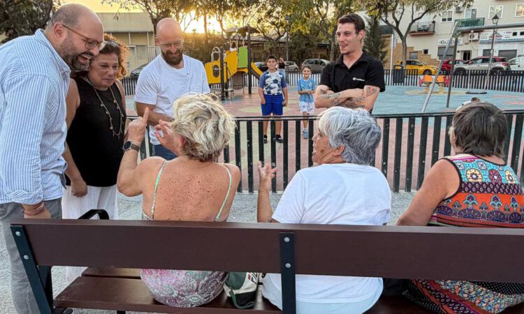 La Plaza Pepe Jerez estrena su renovación mientras comienzan las mejoras en la Plaza de las Flores