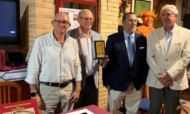 La historia de los toreros portuenses en Rota protagoniza una nueva conferencia del Club Taurino El Rabo
