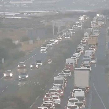 Un siniestro provoca casi tres kilómetros de retenciones en la A-4 en El Puerto