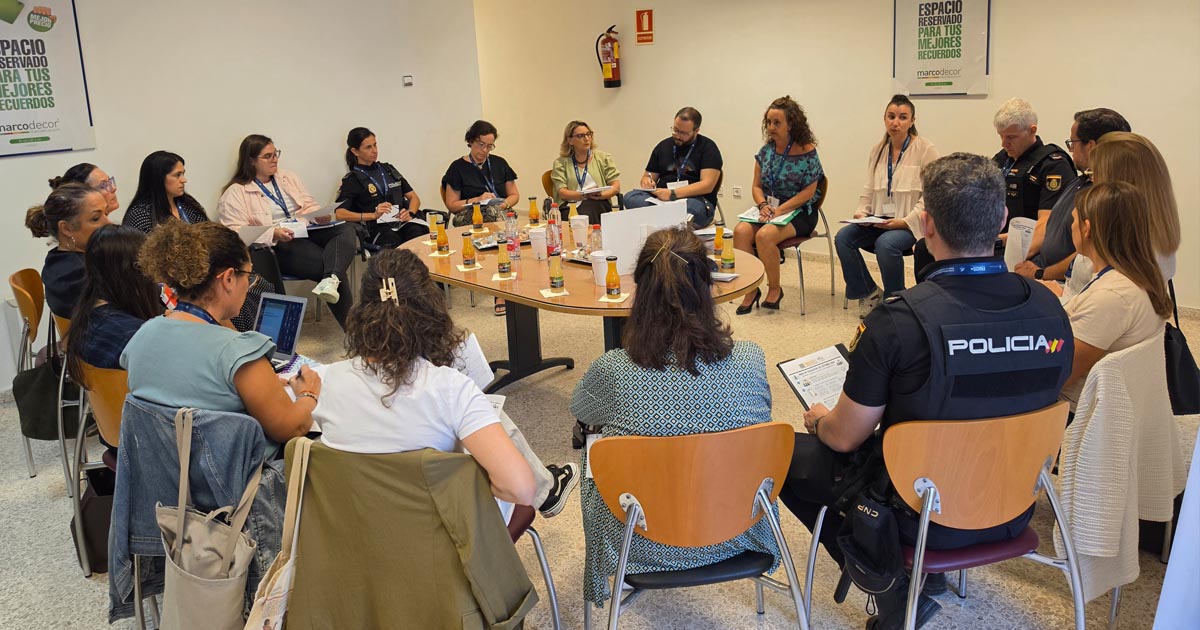 ERACIS+ refuerza la coordinación educativa en El Puerto para orientar nuevas líneas de intervención